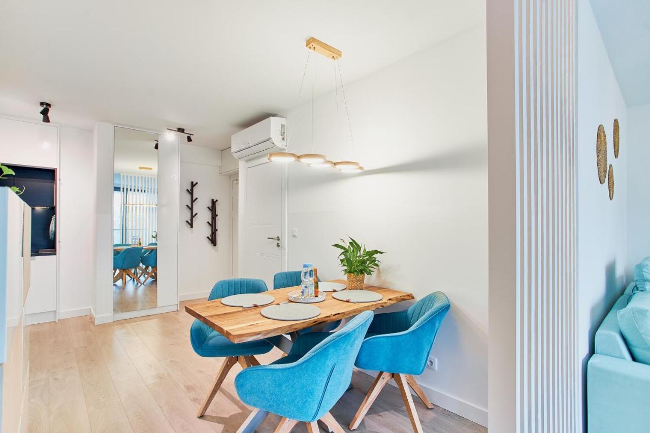 Wave Family Apartment - Sea View Miedzyzdroje Bagian luar foto