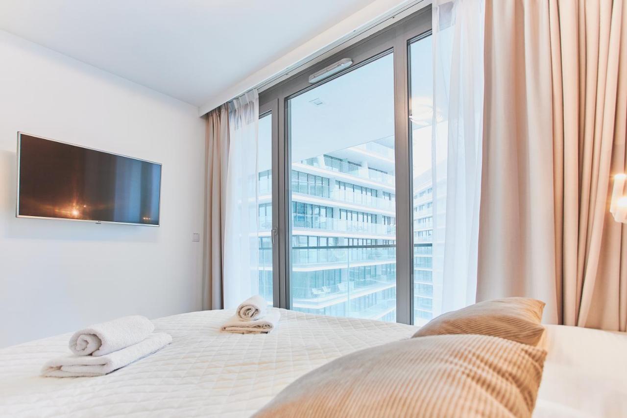 Wave Family Apartment - Sea View Miedzyzdroje Bagian luar foto
